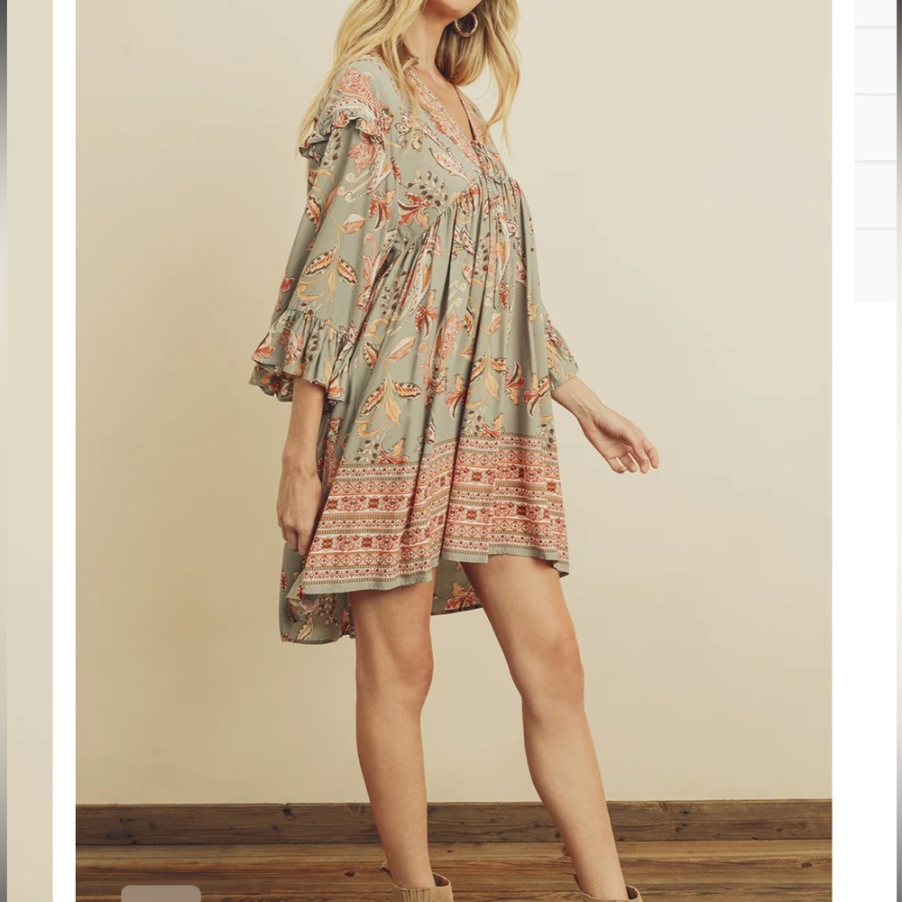 Vici Paisley Sage Mini Dress Large - Picture 1 of 12